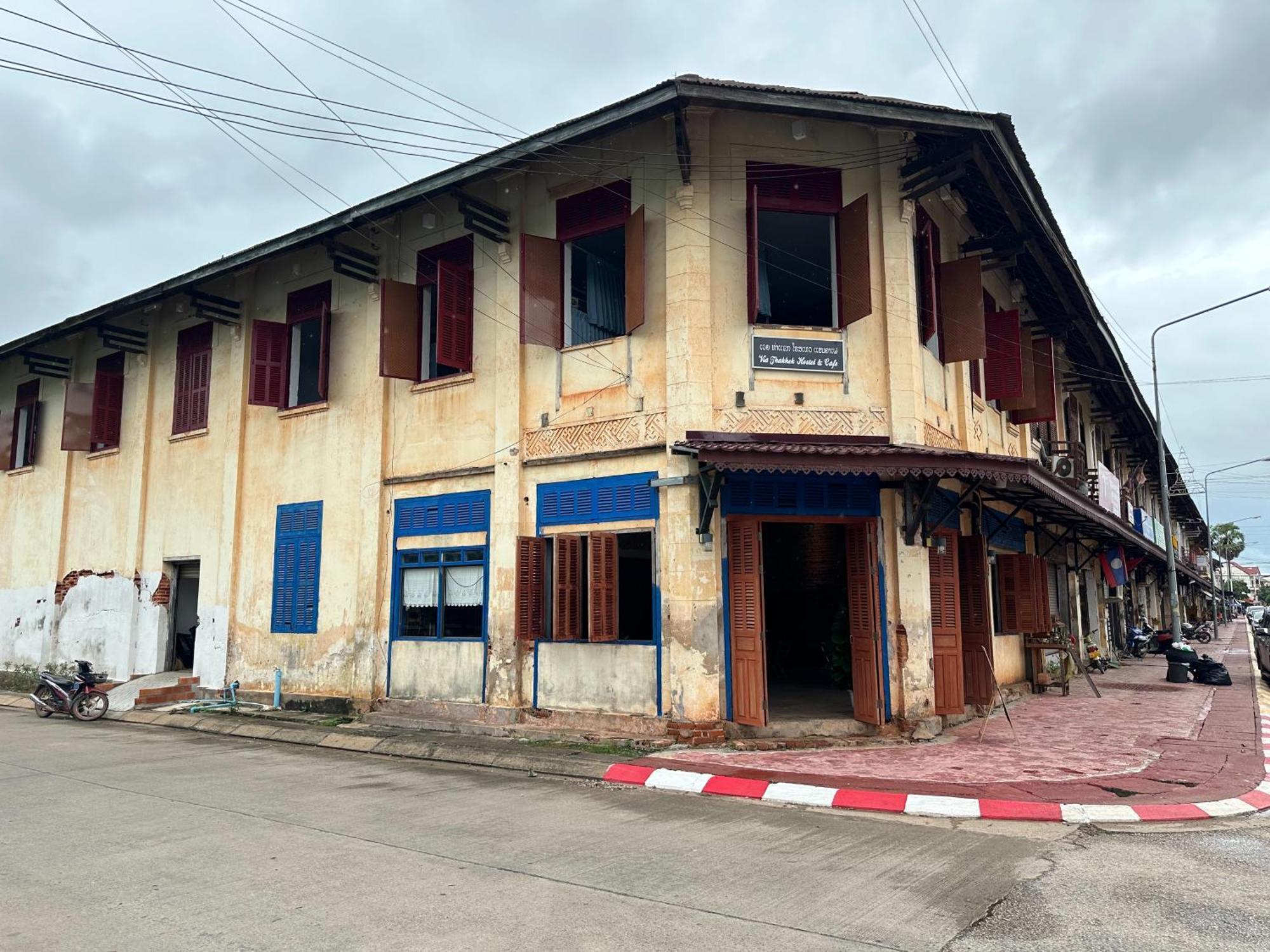 Via Thakhek Hostel & Cafe 외부 사진